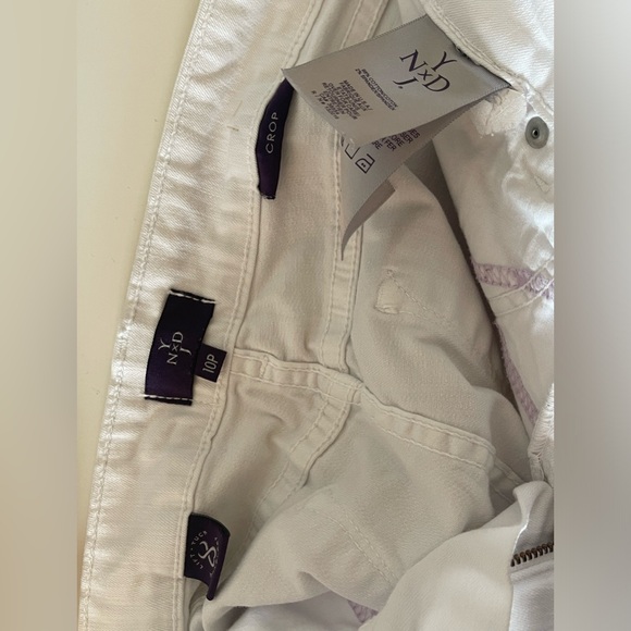 NYDJ White Crop Lift Tuck Technology Rhinestone Cuffed - Picture 4 of 7